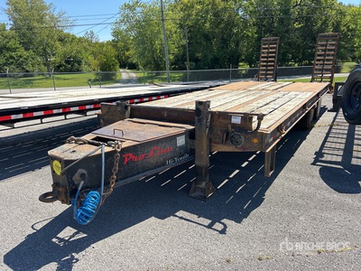 2016 Proline 20 ton 25 ft T/A Equipment Trailer