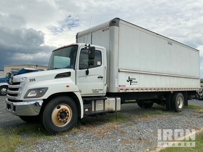 2020 Hino 268 4x2 Furgonetka