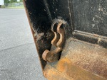Configuration with Tailgate Latch