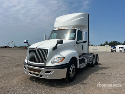 2019 International LT625 6x4 Day Cab Truck Tractor