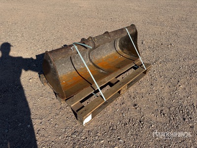 1200 mm Cleanup Godet Bucket