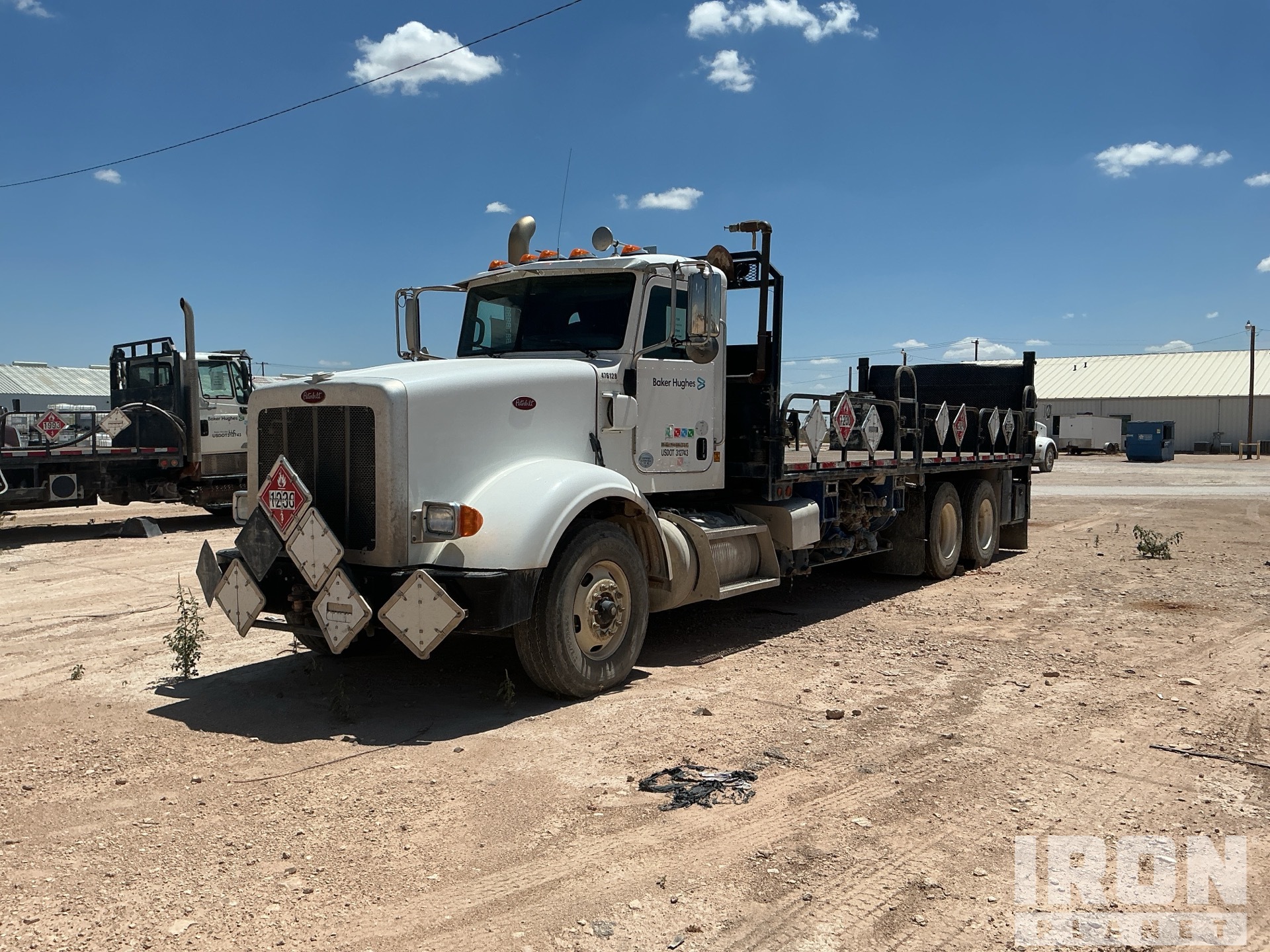 2015 Peterbilt 367 6x4 T/A Day Cab Truck Tractor