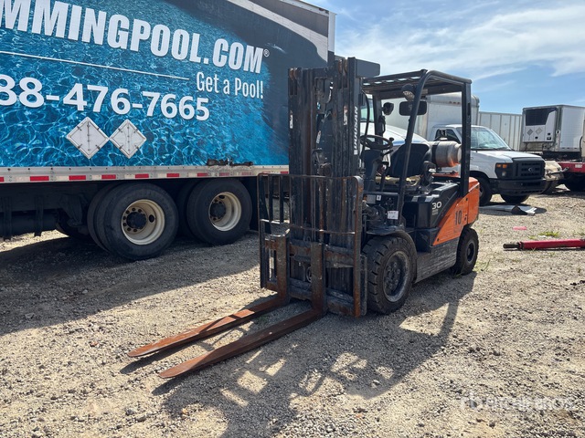 2022 Doosan G30N7 5500 lb Pneumatic Tire Forklift
