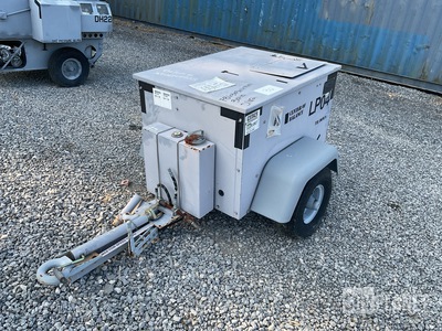 Clark XP-25 MC20-WHTZ-T4F-E01 20CFM Air Compressor