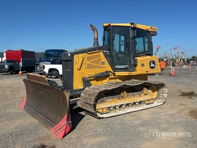 2022 John Deere 700L XLT Crawler Dozer