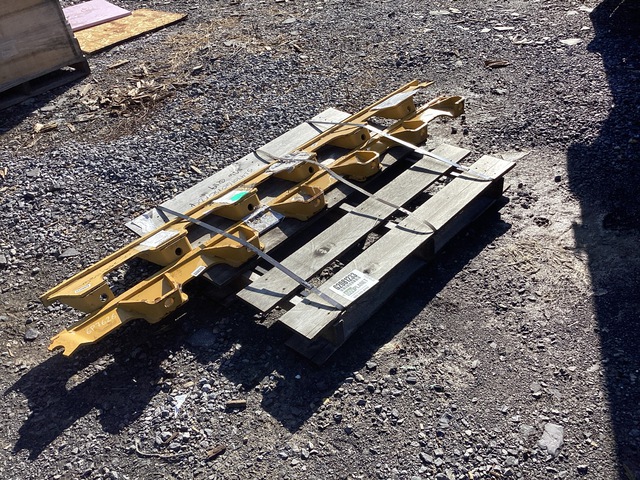 (2) Cat 6P7626 Mechanical Drive Guards