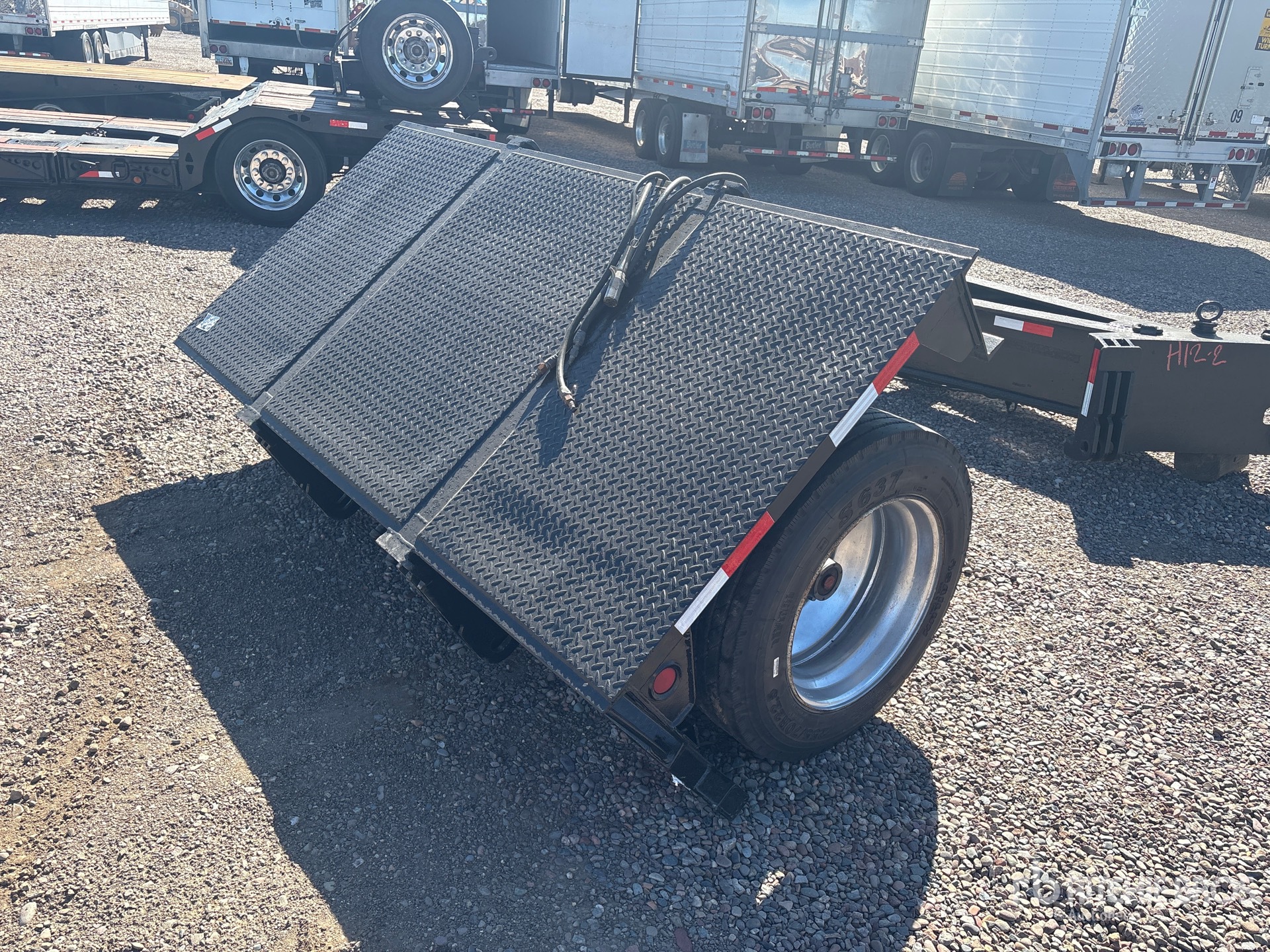 2010 TDK110 S/A Booster Axle