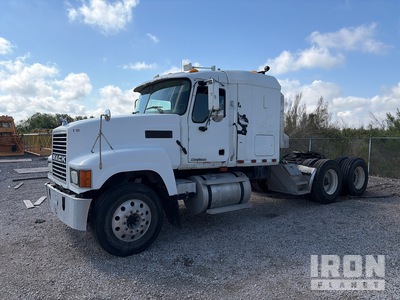 2005 Mack CHN613 6x4 T/A Sleeper Truck Tractor