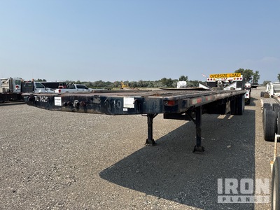 2011 Utility 40 ft T/A Flatbed Trailer
