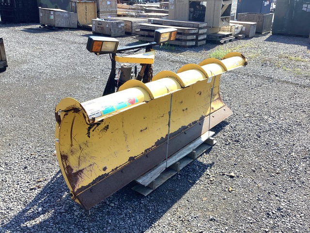 Fisher Engineering Minute Mount System Snow Plow Fisher Engineering Minute Mount System Snow Plow