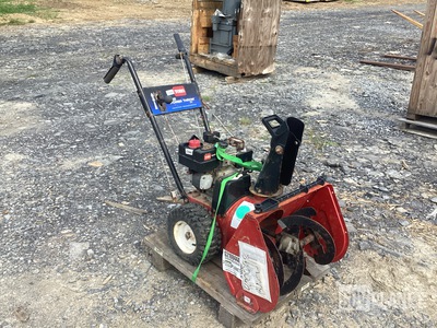 Toro 38605 Snow Blower