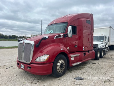2019 Kenworth T680 6x4 Ciągnik siodłowy T/A z kabiną sypialną (Inoperable)