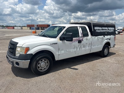 2013 Ford F-150 XL 4x2 Extended Cab Pickup