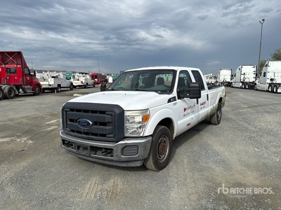 2014 Ford F-250 XL 4x2 Crew Cab ピックアップ