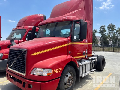 2017 Volvo VNM42T S/A Day Cab Truck Tractor