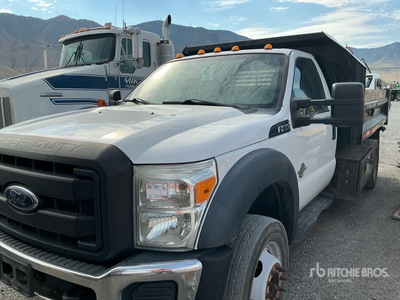 2016 Ford F-550 4x2 Dump Truck
