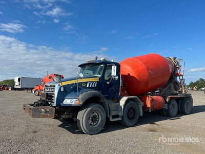 2007 Mack CT713 8x4 Twin-Steer Mixer Truck