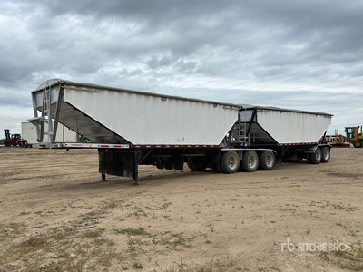 2008 Doepker Super B-Train Lead Grain Trailer