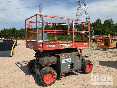2016 Skyjack SJ6832RT Dual Fuel 4x4 Scissor Lift