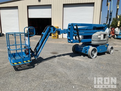2015 Genie Z-40/23N RJ 2WD Electric Articulating Boom Lift