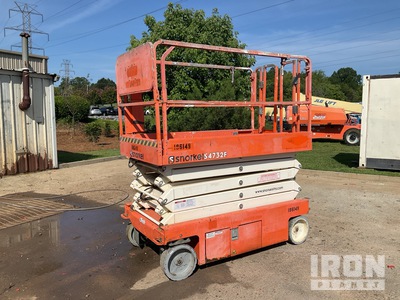 2017 Snorkel S4732E Electric Scissor Lift