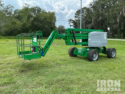 2015 Genie Z-45/25J 4WD Diesel Articulating Boom Lift