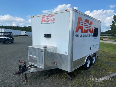 2019 Intech 22 ft T/A Splicing Enclosed Trailer