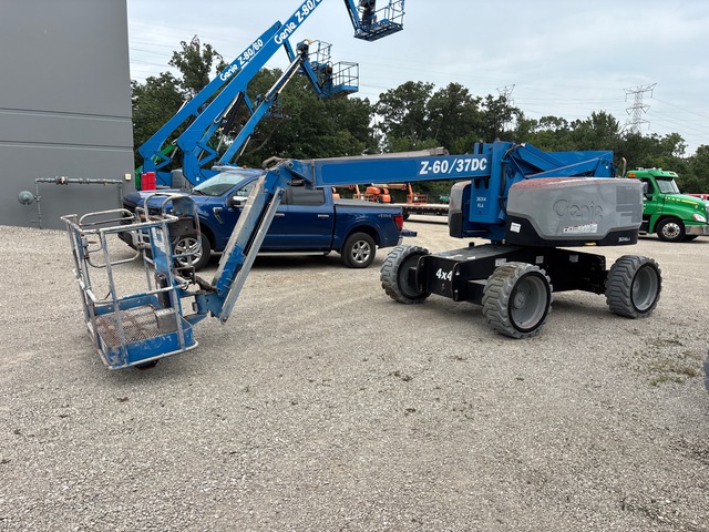 2016 Genie Z-60/37 4WD Electric Articulating Boom Lift
