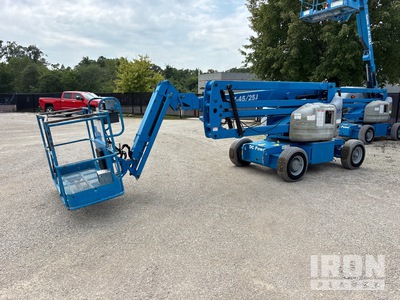 2015 Genie Z-45/25J 2WD Electric Articulating Boom Lift