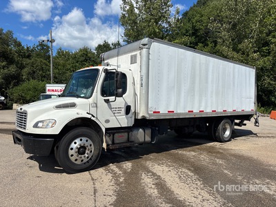 2018 Freightliner M2 106 4x2 Camion fourgon (Inoperable)