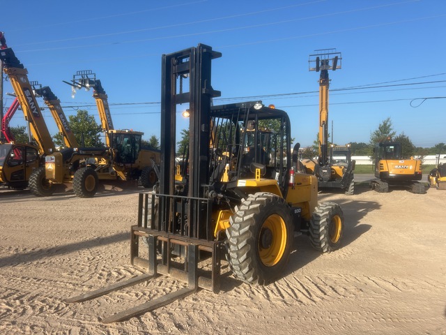 2019 JCB 930-2 6000 lb 4x2 Rough Terrain Forklift 2019 JCB 930-2 6000 lb 4x2 Rough Terrain Forklift
