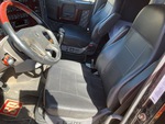 Cab with Seats/armrests