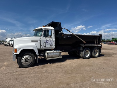 1993 Mack CH613 6x4 T/A Dump Truck