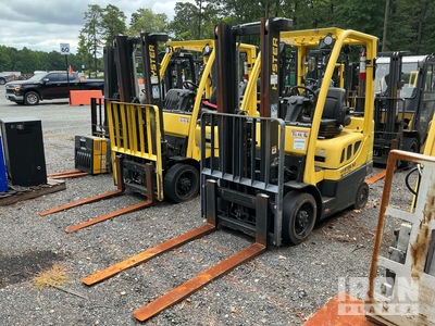 2021 Hyster S50FT 4650 lb Cushion Tire Carrelli Elevatori