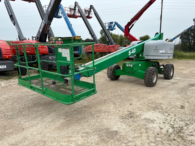 2017 Genie S-40 4WD Diesel Telescopic Boom Lift
