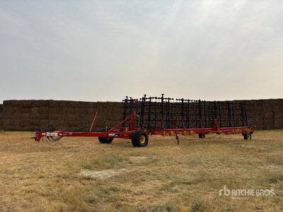 2013 Bourgault 7200 84 ft Heavy Harrow