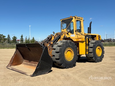 1974 Cat 980B Pala gommata