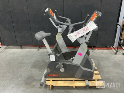 (2) Life Fitness CLSC Exercise Bikes