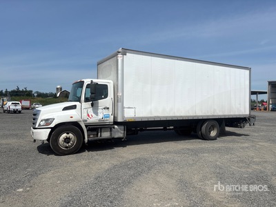 2019 Hino 268 4x2 Van Truck