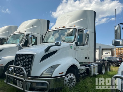 2020 Volvo VNL 300 6x4 Cabina per trattore stradale (Inoperable)