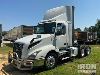 2020 Volvo VNL 300 6x4 Cabina per trattore stradale