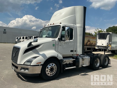 2020 Volvo VNL 300 6x4 Cabina per trattore stradale