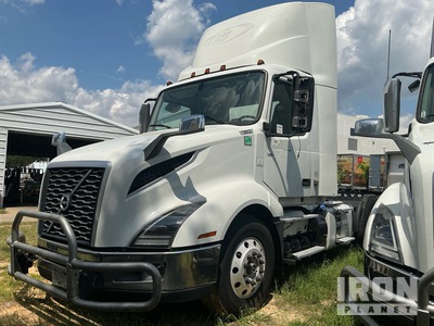 2020 Volvo VNL 300 6x4 Cabina per trattore stradale