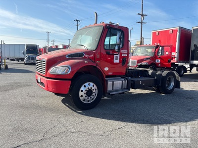 2011 Freightliner M2 Hybrid 4x2 تراكتور شاحنة (أحادي المحور)