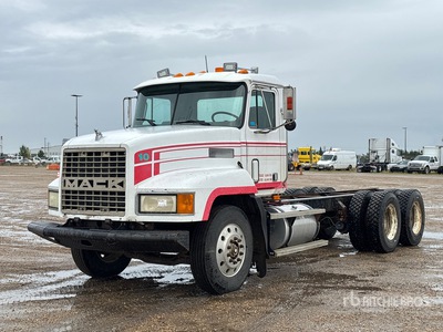 1993 Mack CH613 6x4 Cab and Chassis