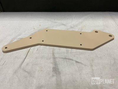 (25) Navistar Defense 3883922C1 Mounting Plates