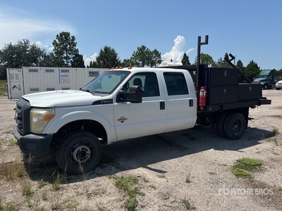 2014 Ford F-350 XL XL 4x4 Crew Cab Flatbed Truck (Inoperable)