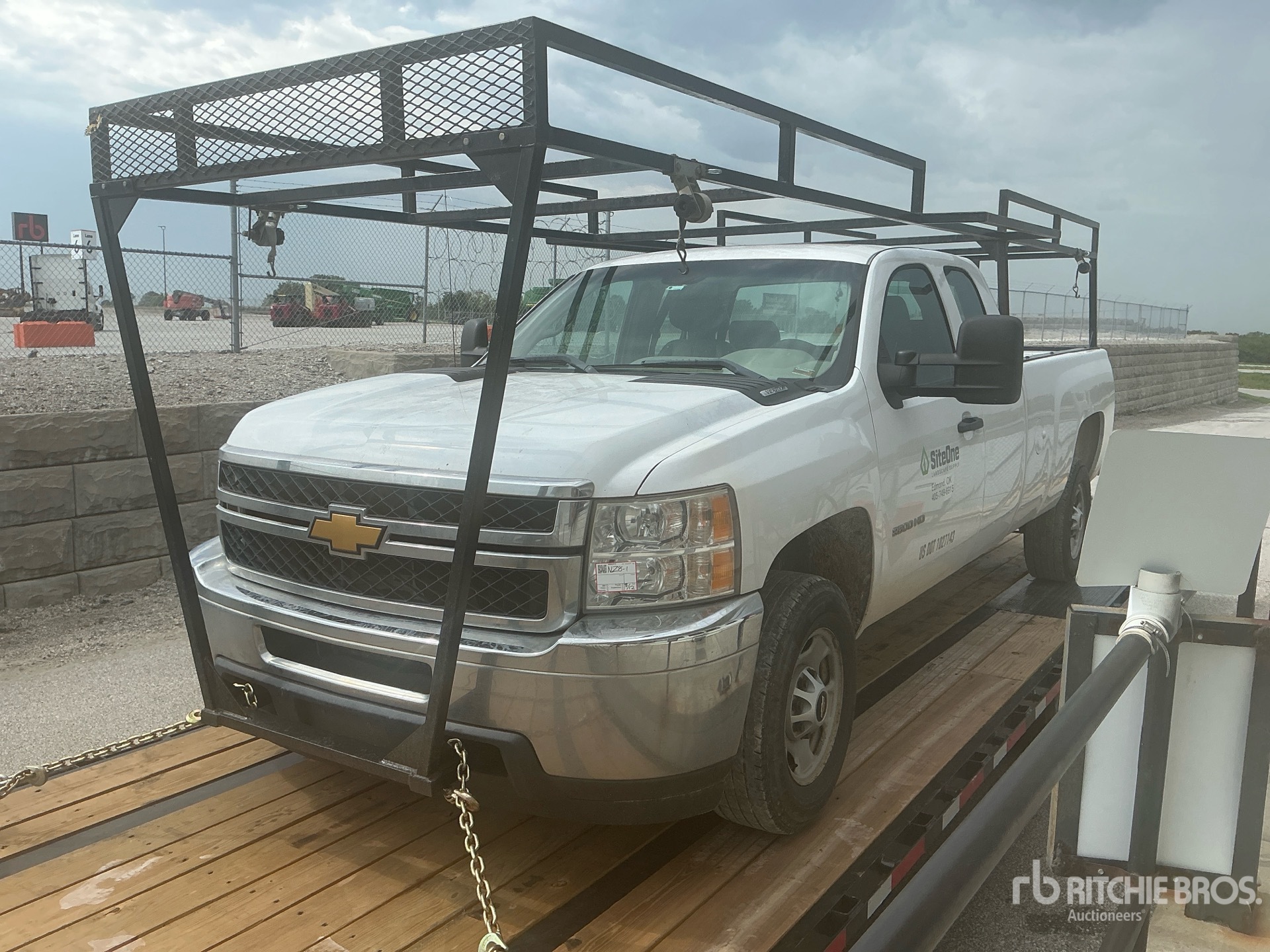 2013 Chevrolet Silverado 2500 HD 4x2 Extended Cab Pickup