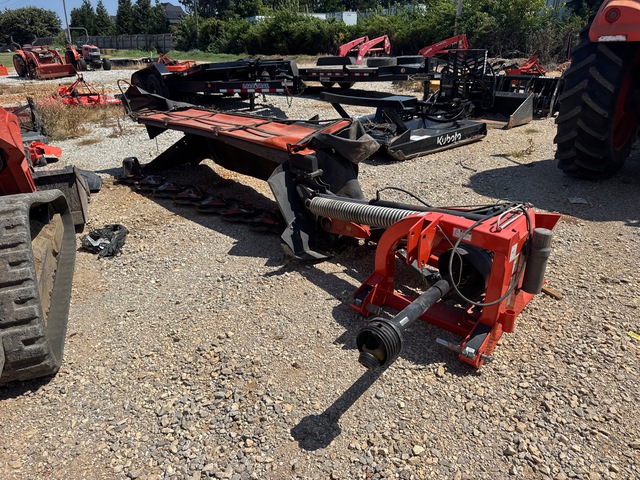Kubota DM2032 3-Point Hitch Disc Mower Kubota DM2032 3-Point Hitch Disc Mower