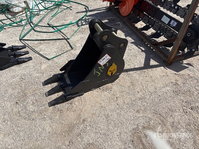 Trojan 35CL 12 in Digging Cazo para excavadora - Fits 40 mm Cat 303, 303.5, 304 Case, New Holland, Kobelco SK35 Deere/Hitachi 35D/G